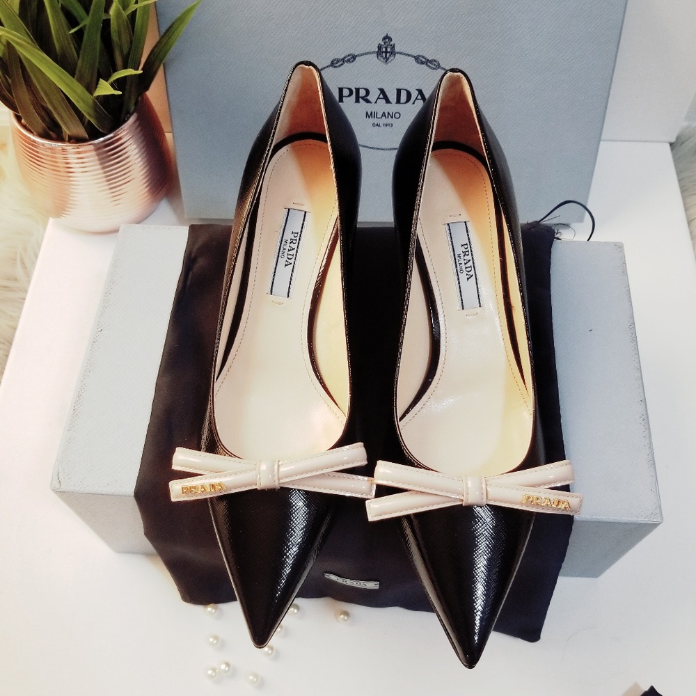 PRADA Women's Black Leather Ballerina - Picture 1 of 7